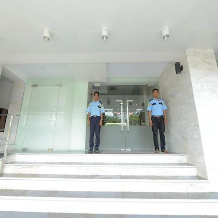 Hotel Lexus Yangon Exterior photo