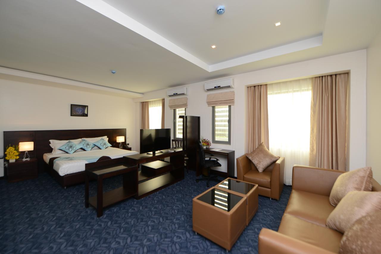 Hotel Lexus Yangon Exterior photo